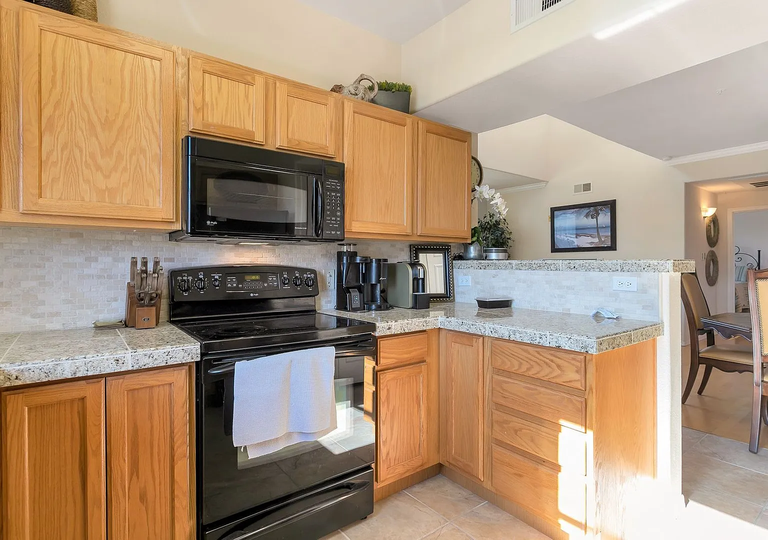 The Edge At Grayhawk - Fully Furnished 1 bed+Loft, 1 bath Condo — Photo 2
