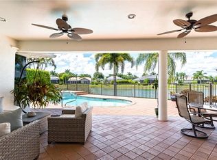 4389 Pomarine Ct, Naples, FL 34119