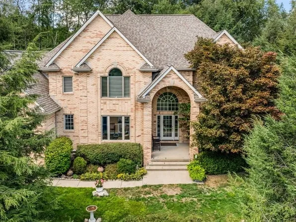 760 Stonegate Dr, Wexford, PA 15090