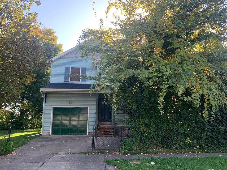 1st image of 154 Lincoln St