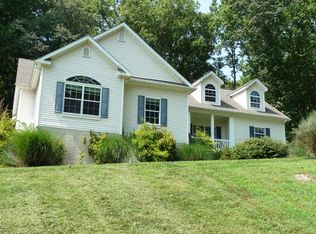 145 Battle Mountain Road, Amissville, VA 20106