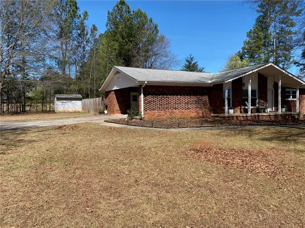 312 Arrowood Cir, Seneca, SC 29672