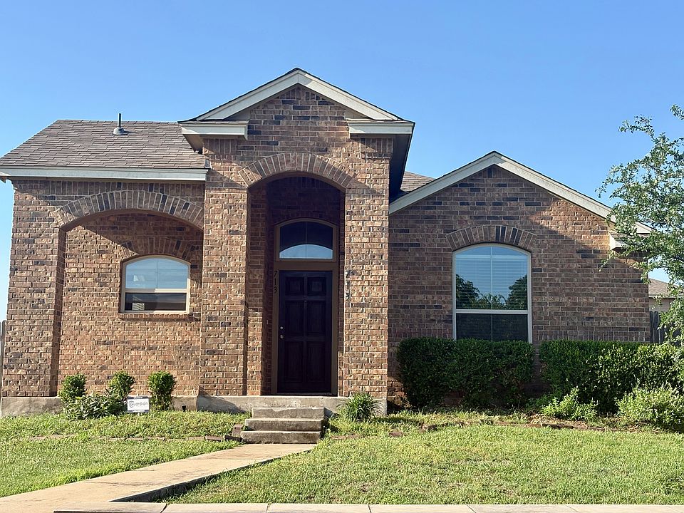 1st image of 713 Winnsboro Cv