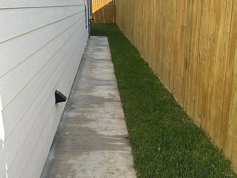 5719 Polly St #B — Photo 10