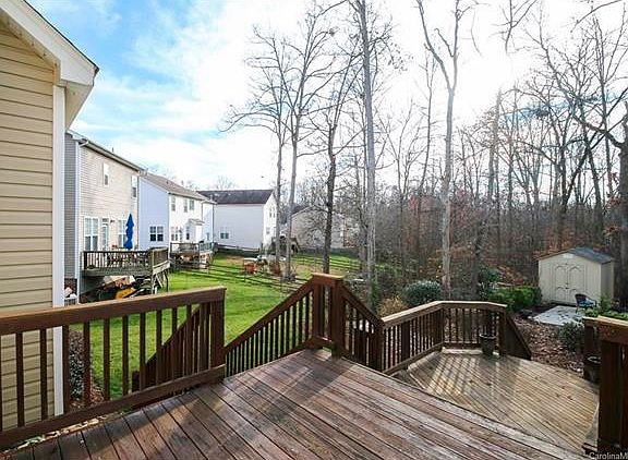 5th image of 9441 Greenbank Ct