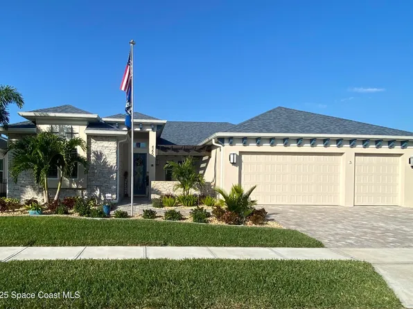4290 Negal Cir, Melbourne, FL 32901