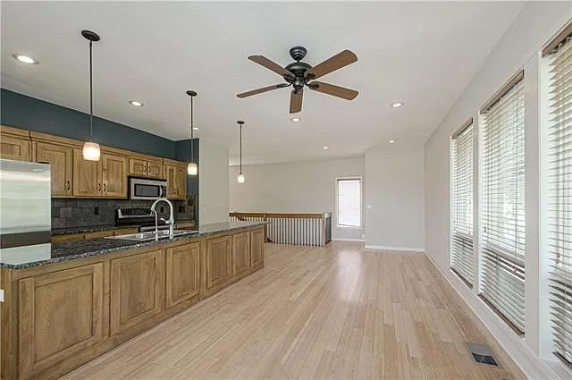 3825 S Minnie St — Photo 14