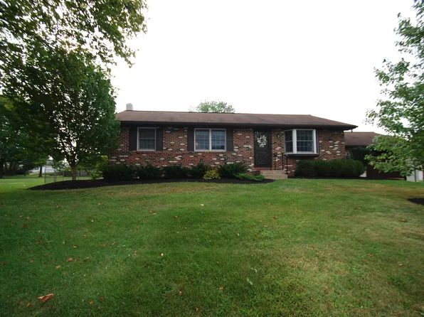 35 Roberta Ln, Limerick, PA 19468