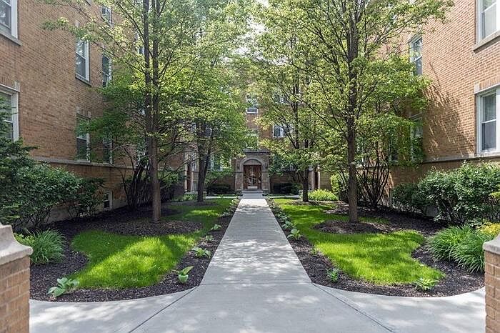 1st image of 4874 N Ashland Ave #3WT