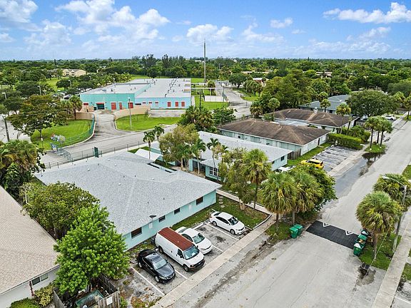 5th image of 5730-5738 NW 27th Court