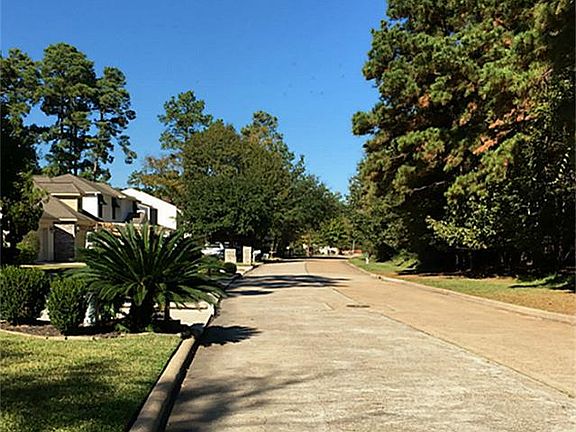 2nd image of 3114 Poe Dr