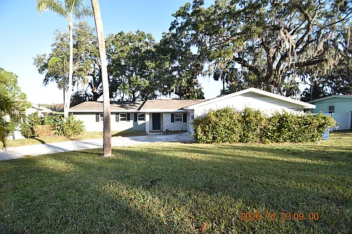 3606 1/2 River Grove Dr Photo 1