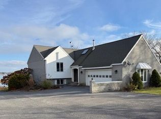 17 Dumont Rd, Champlain, NY 12919