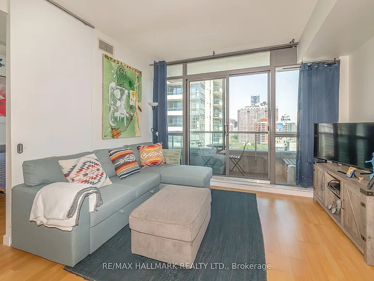 281 Mutual St #1506 — Photo 4