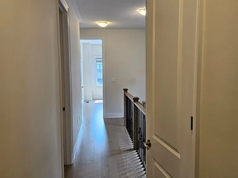 18 Gladmary Dr — Photo 36