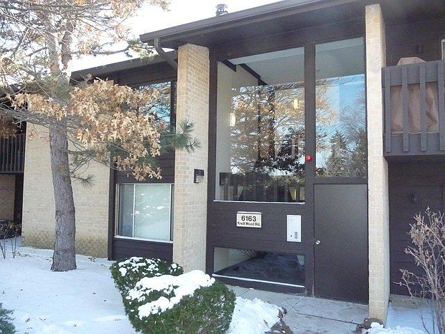 1st image of 6163 Knollwood Dr #104