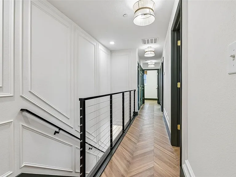 504 Wheaton Trent Pl — Photo 9