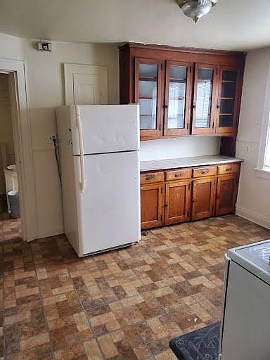 1st image of 1334 Minnesota Ave APT 5