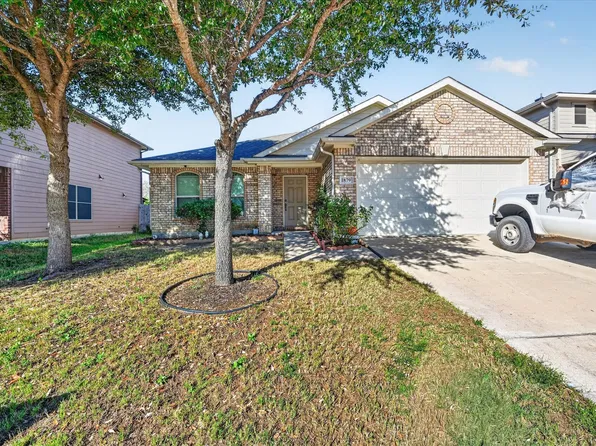 1879 Sea Gull Dr, Grand Prairie, TX 75051