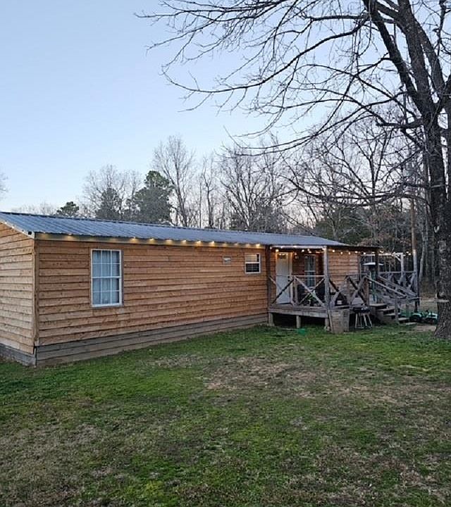 1st image of 398 Millcreek Rd