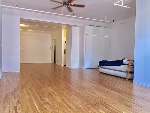 3rd image of 120 Boerum Pl APT 2H