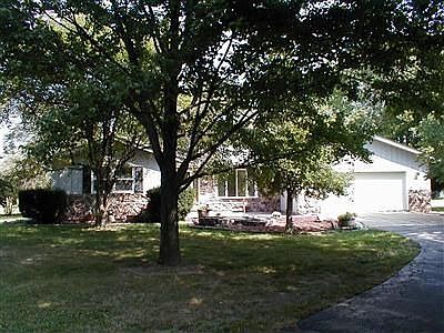 2nd image of 7943 Lincoln Mill Rd
