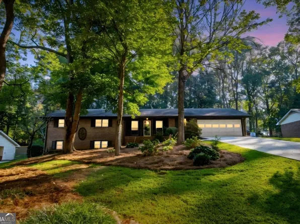 484 Cana Of Galilee Ct, Tucker, GA 30084