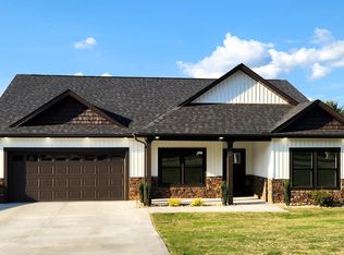 109 Teakwood Ct, Boiling Springs, SC 29316