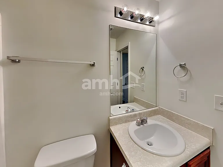 105 Hidden Creek Dr — Photo 14
