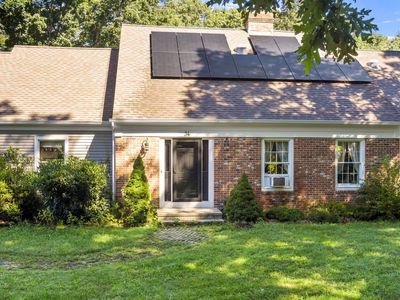 34 Willow Ln, East Lyme, CT, 06333