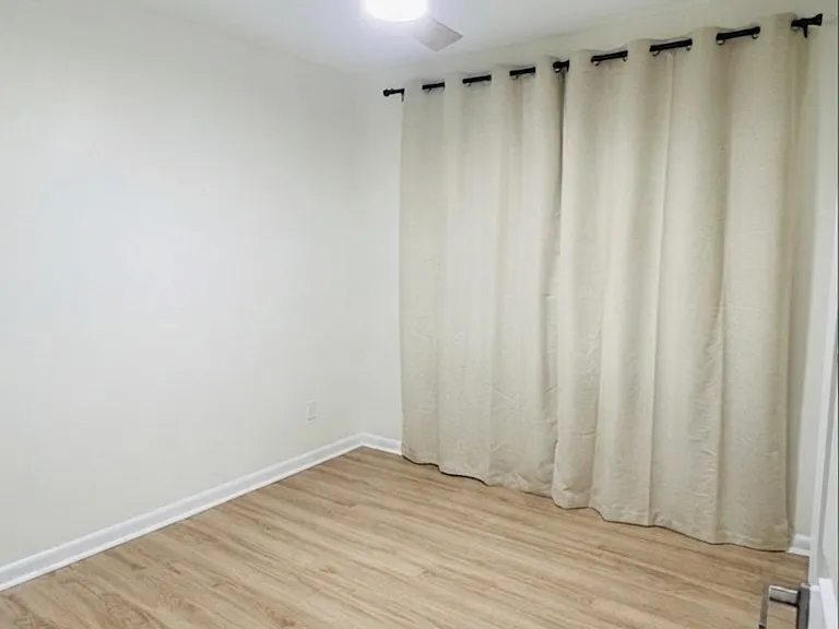 829 Coleman St — Photo 6