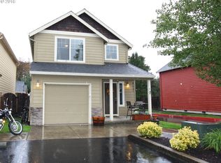 925 S River St UNIT 6, Newberg, OR 97132