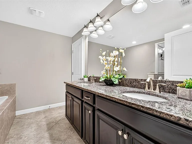 17358 Old Tobacco Rd — Photo 37