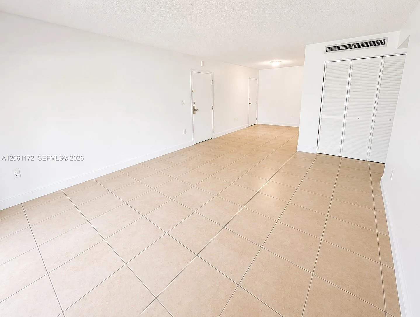 Spanish Trace Condo — Photo 3