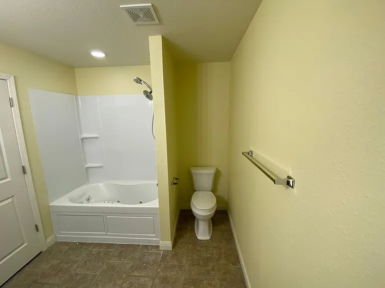 121 Kale Ct — Photo 23
