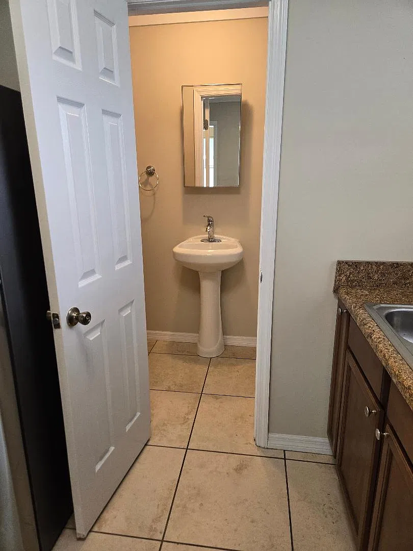 1 bed, 650 sqft, $1,470 — Photo 4