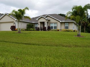 1698 SW Ruiz Ter, Port Saint Lucie, FL 34953