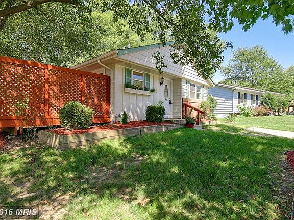 2nd image of 12704 Greenhall Dr