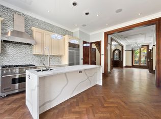 198 Washington Ave, Brooklyn, NY 11205