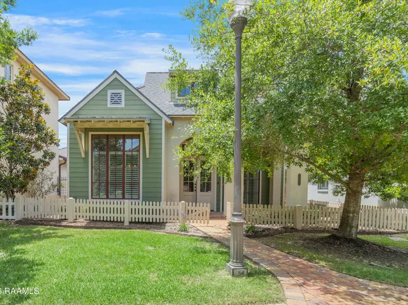 212 Brickell Way #C, Lafayette, LA 70508