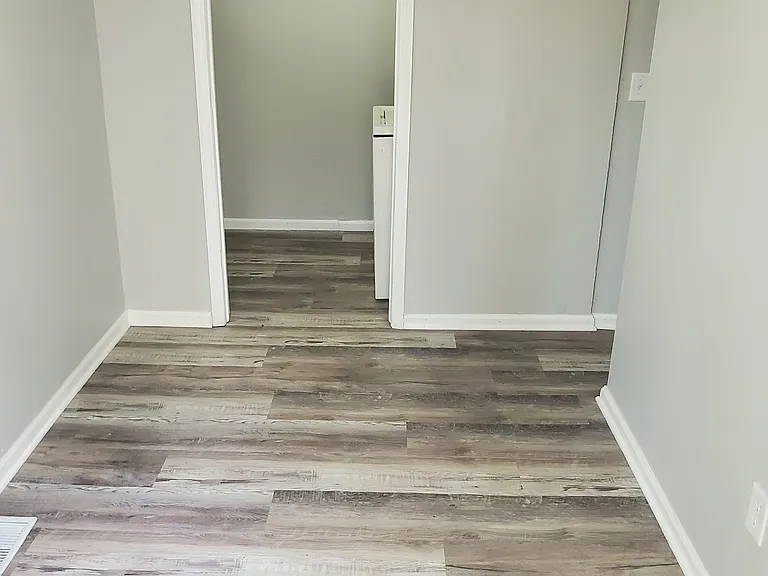 711 McDonald St #1 — Photo 6