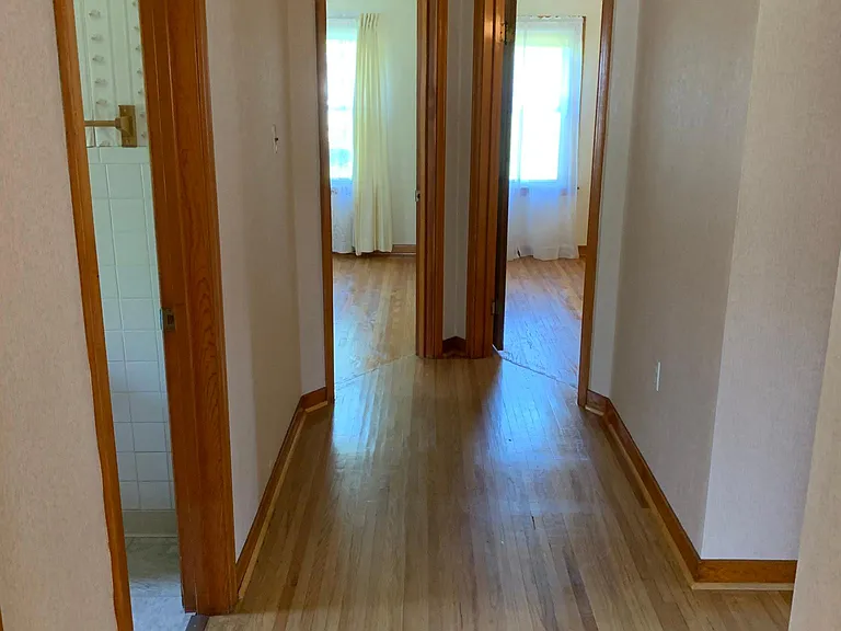 3870 Clinton St #1 — Photo 8
