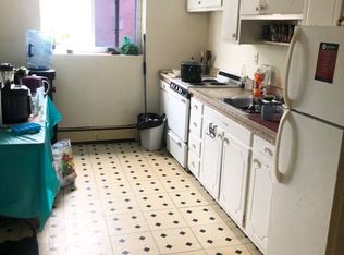 66 Bryon Rd #14, Chestnut Hill, MA 02467