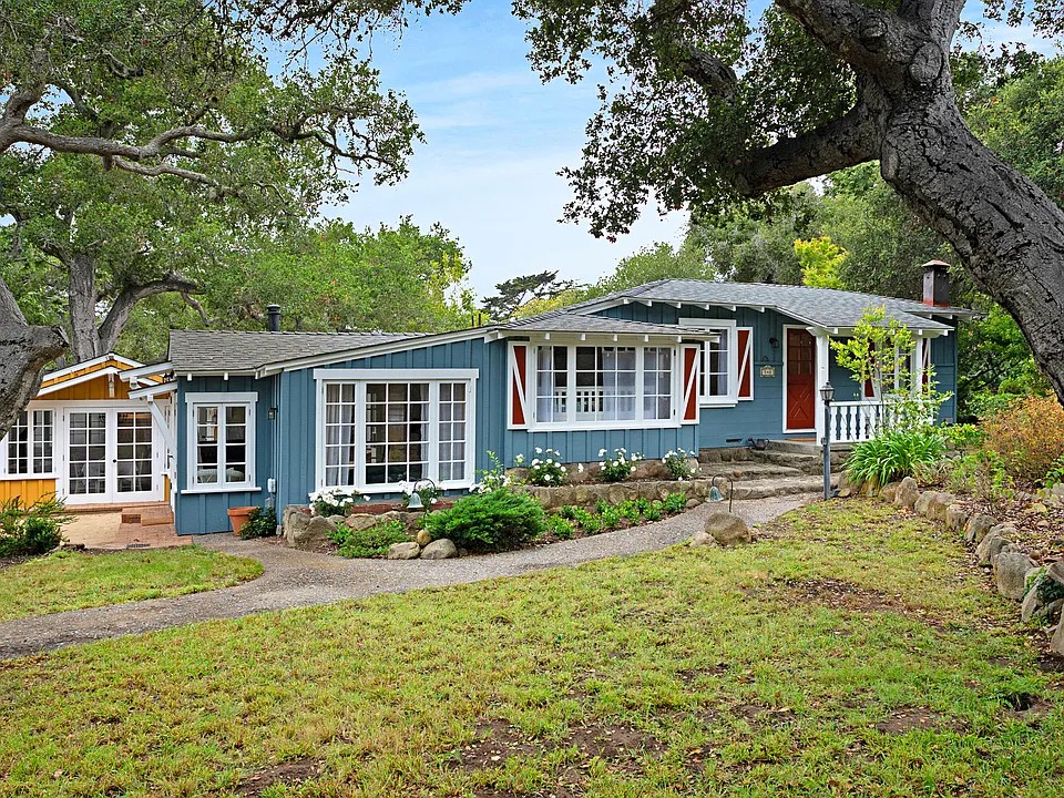540 Periwinkle Ln