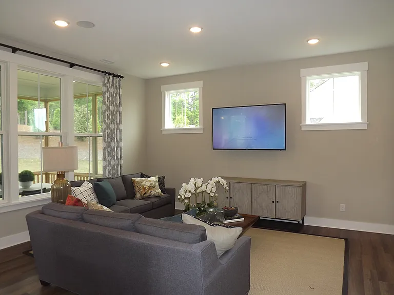 108 Sage Oak Ln — Photo 3