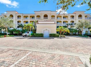 30 Harbour Isle Dr W UNIT 302, Fort Pierce, FL 34949