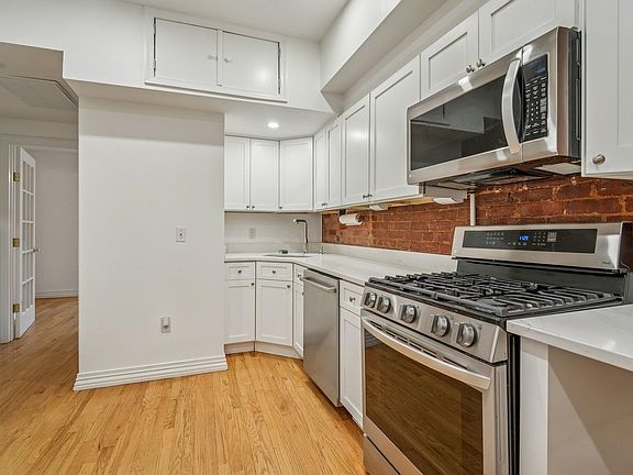 5th image of 815 Willow Ave APT 2R