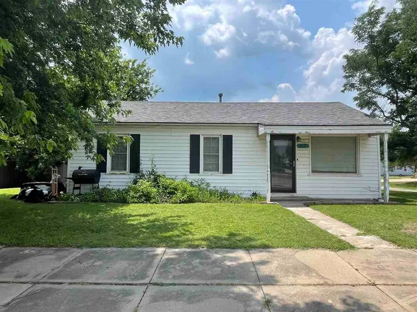 519 G St, Elgin, OK 73538