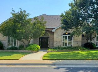 4621 Woodhollow Dr, Midland, TX 79707