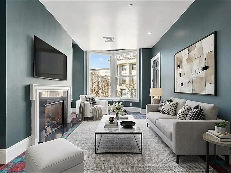 20 Beacon St #4 — Photo 9